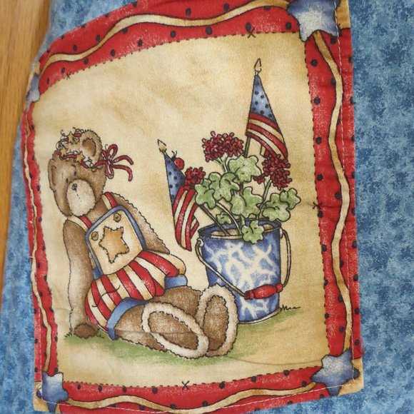 Patriotic Bear 2 in 1 Reversible Apron - Picture 11 of 12